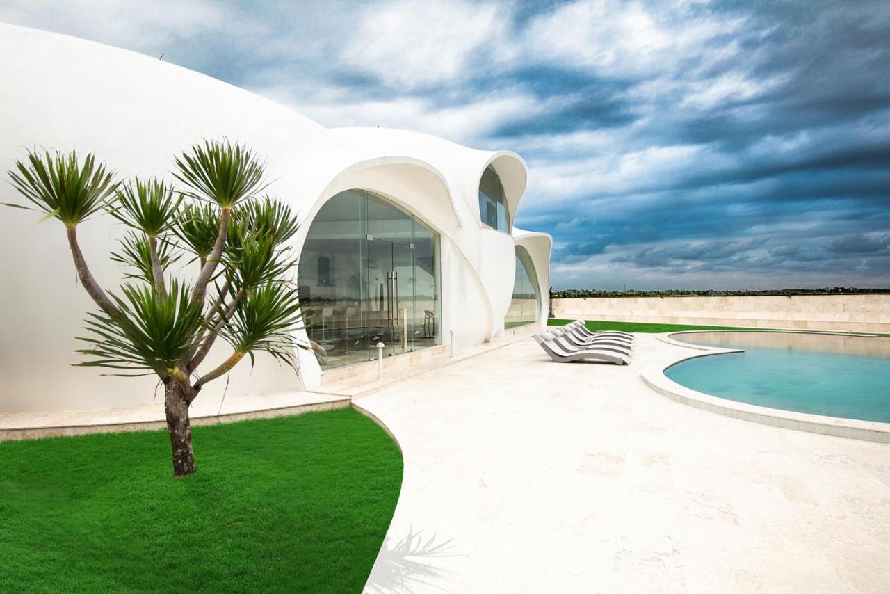 The Cloud Beachfront Villa Tabanan Extérieur photo
